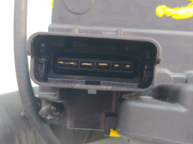 Recambio de cerradura puerta trasera derecha para renault megane iii berlina 5 p dynamique referencia OEM IAM 825020002R  