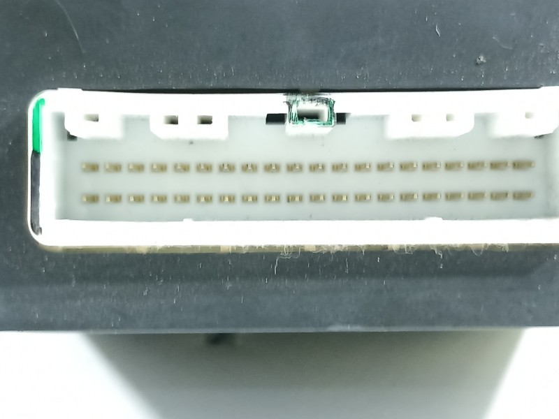 Recambio de modulo electronico para toyota avensis wagon (t25) 2.0 d-4d executive referencia OEM IAM 2370003200 0819005810 