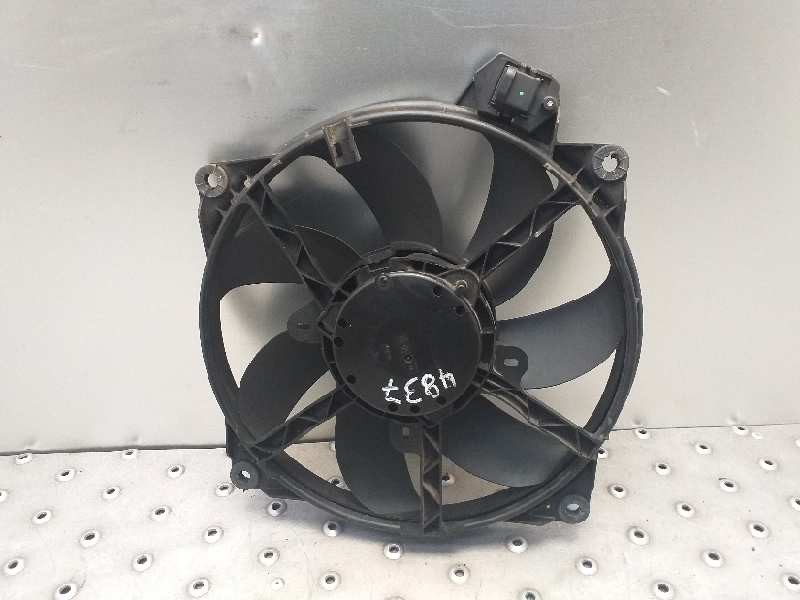 Recambio de electroventilador para renault scenic iii dynamique referencia OEM IAM 214810898R FS2045 M155547D
