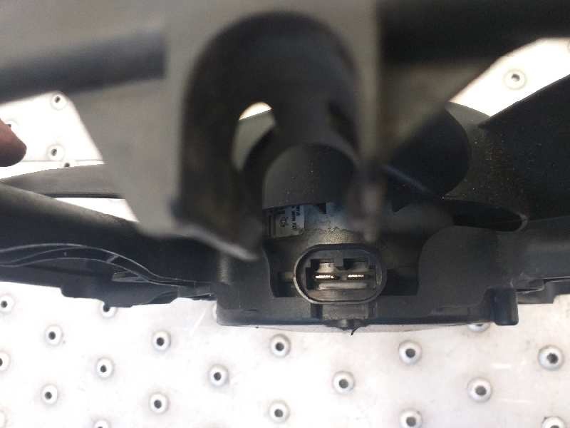 Recambio de electroventilador para renault scenic iii dynamique referencia OEM IAM 214810898R FS2045 M155547D