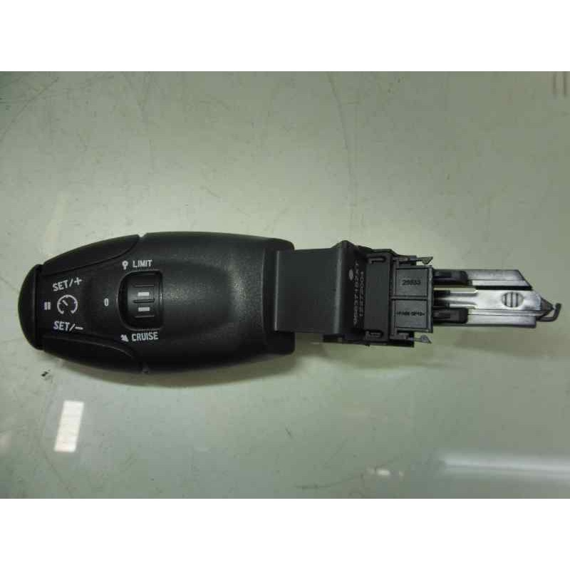 Recambio de mando multifuncion para peugeot 208 gti referencia OEM IAM 96637157XT  