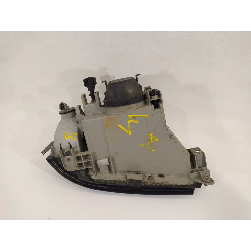 Recambio de faro izquierdo para renault clio i fase i+ii (b/c57) 1.2 alize referencia OEM IAM   