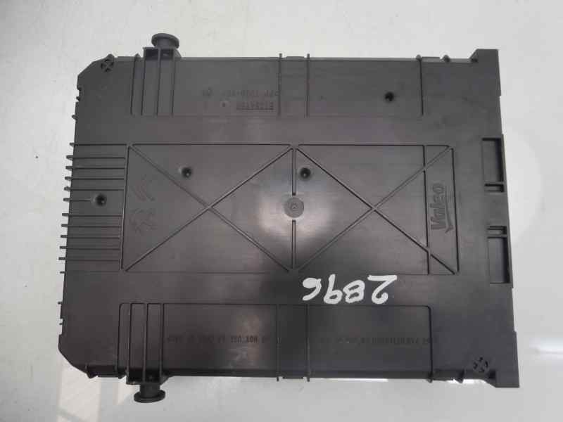 Recambio de caja reles / fusibles para peugeot 208 gti referencia OEM IAM 9819850080  