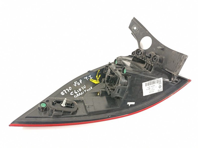 Recambio de piloto trasero derecho para renault clio iv grandtour dynamique referencia OEM IAM 265507408R  