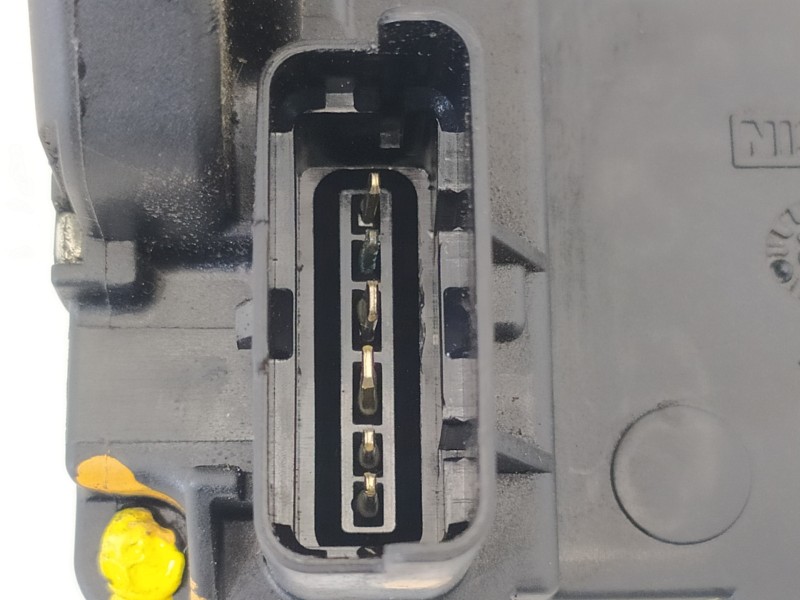 Recambio de cerradura puerta trasera izquierda para renault scenic iii dynamique referencia OEM IAM 825030032R  
