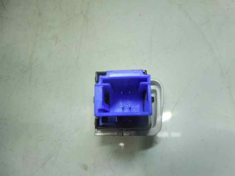 Recambio de warning para peugeot 208 gti referencia OEM IAM 96750916ZD  