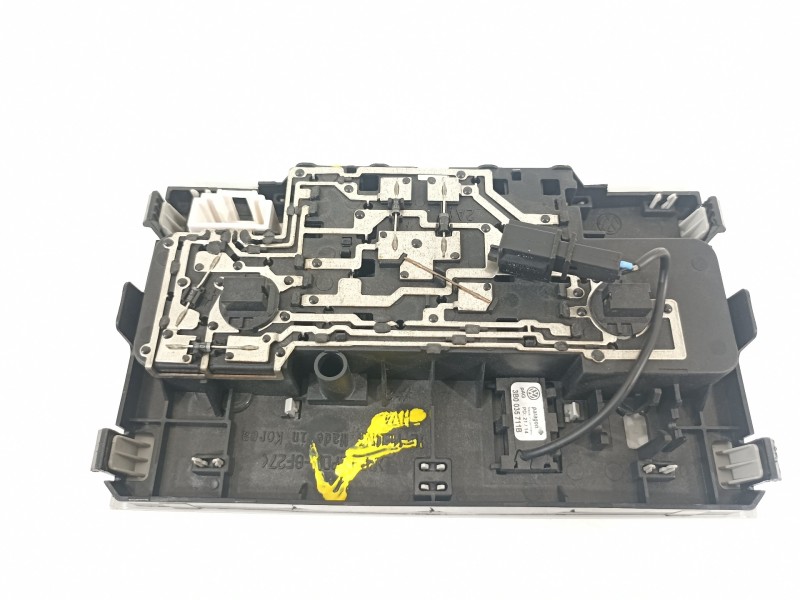 Recambio de luz interior para volkswagen golf vii lim. advance bluemotion referencia OEM IAM 5G1947105L  