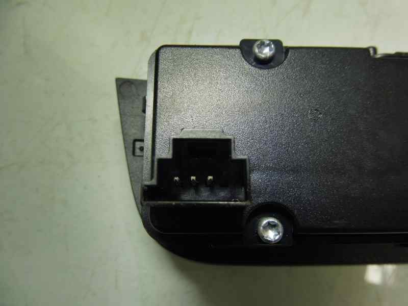 Recambio de warning para mercedes-benz clase cla (w117) cla 200 cdi (117.308) referencia OEM IAM A2469057102  