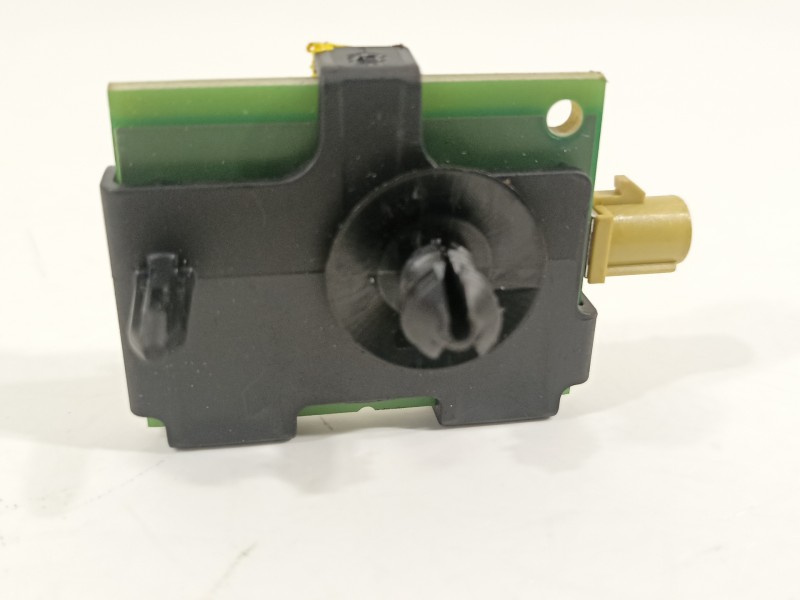 Recambio de antena para mercedes-benz clase gle (bm 167)(09.2018) gle 350 de 4matic (167.117) referencia OEM IAM A1779052902  