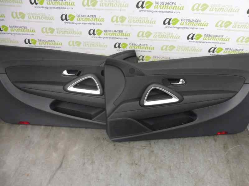 Recambio de juego asientos completo para volkswagen scirocco (138) r-line bmt referencia OEM IAM   
