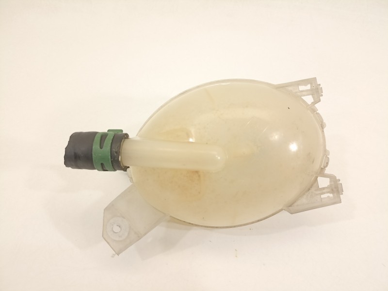 Recambio de deposito expansion para renault clio iv grandtour dynamique referencia OEM IAM 217107259R  