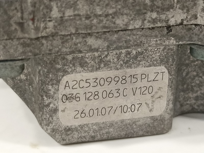 Recambio de caja mariposa para seat leon (1p1) comfort limited referencia OEM IAM 03G128063C  