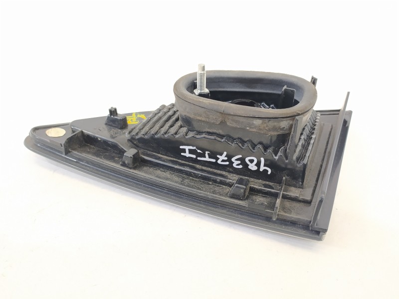 Recambio de piloto trasero izquierdo en porton para renault scenic iii dynamique referencia OEM IAM 265551471R 265550018R 265551