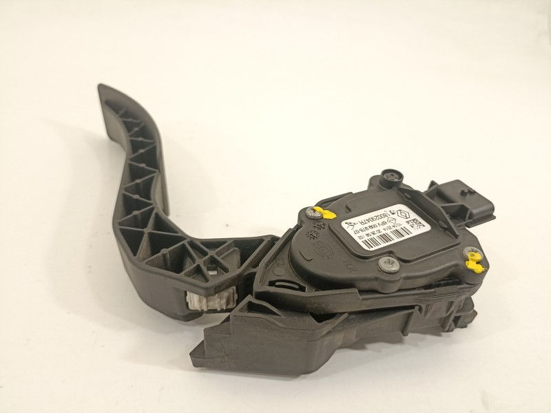 Recambio de potenciometro pedal para renault clio iv grandtour dynamique referencia OEM IAM 180029347R  