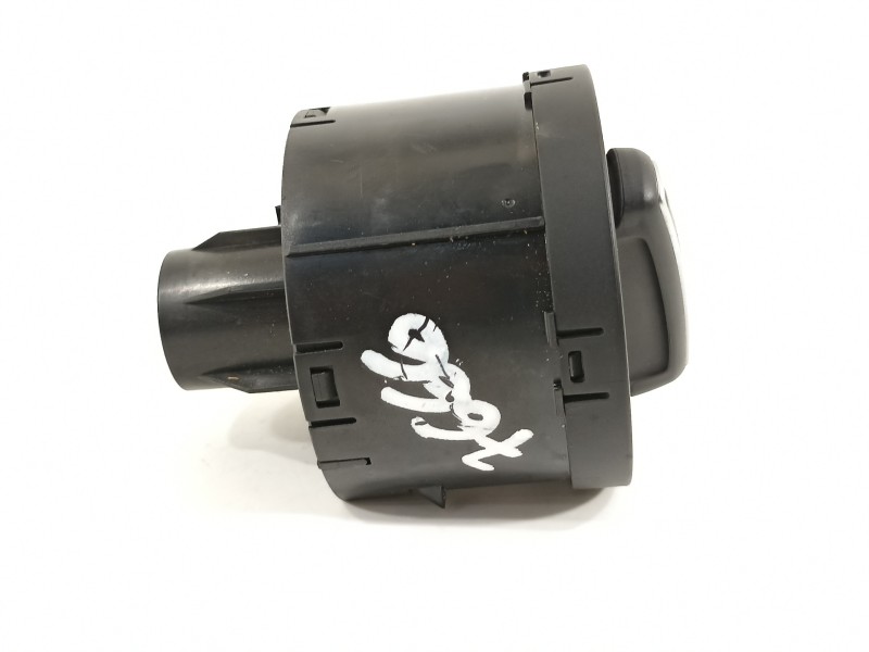 Recambio de mando luces para volkswagen polo (6c1) advance bluemotion referencia OEM IAM 5G0941431AJ  