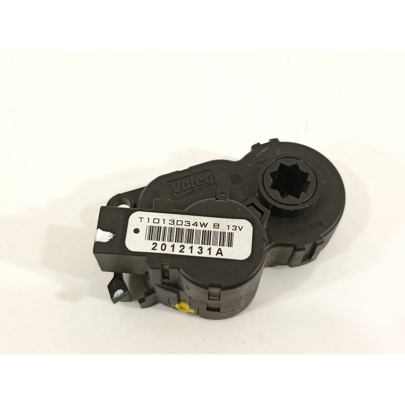 Recambio de motor apertura trampillas climatizador para renault clio iv grandtour dynamique referencia OEM IAM 272101005R T10130