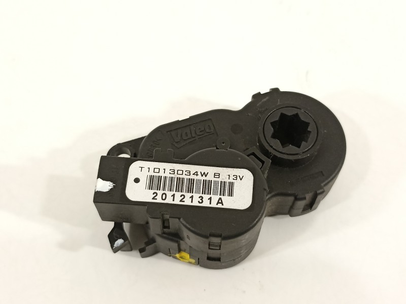 Recambio de motor apertura trampillas climatizador para renault clio iv grandtour dynamique referencia OEM IAM 272101005R T10130