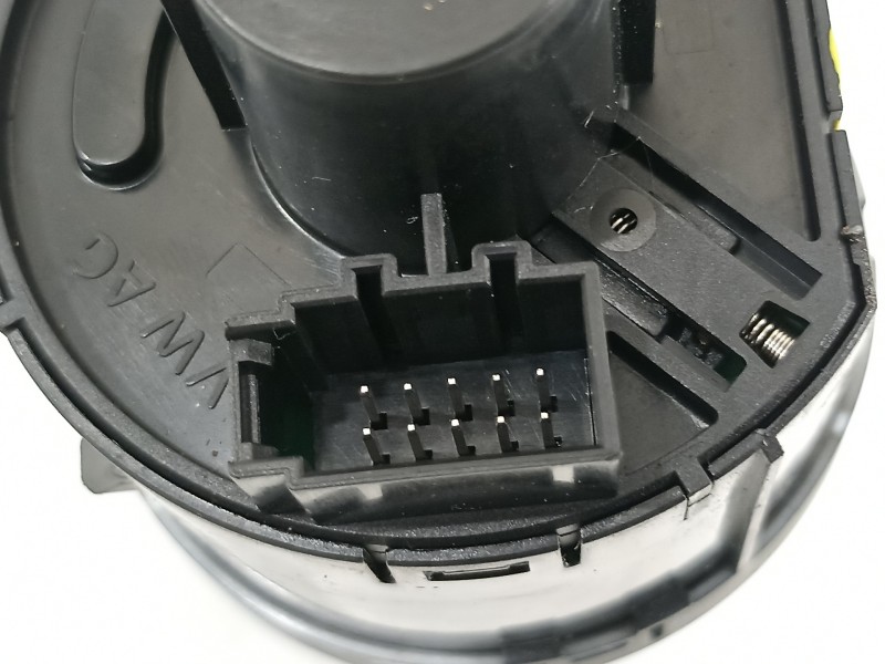 Recambio de mando luces para volkswagen polo (6c1) advance bluemotion referencia OEM IAM 5G0941431AJ  