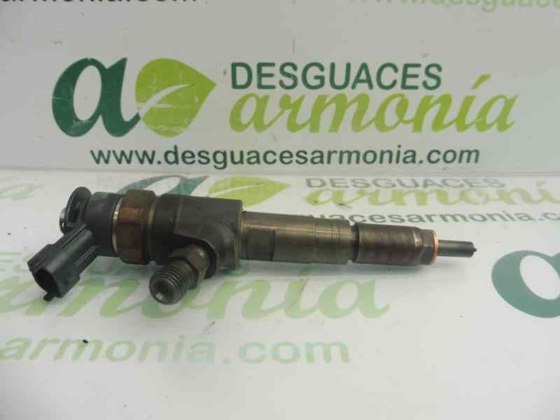 Recambio de inyector para peugeot 206+ básico referencia OEM IAM 0445110252  