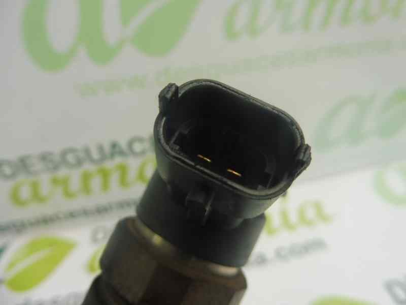 Recambio de inyector para peugeot 206+ básico referencia OEM IAM 0445110252  