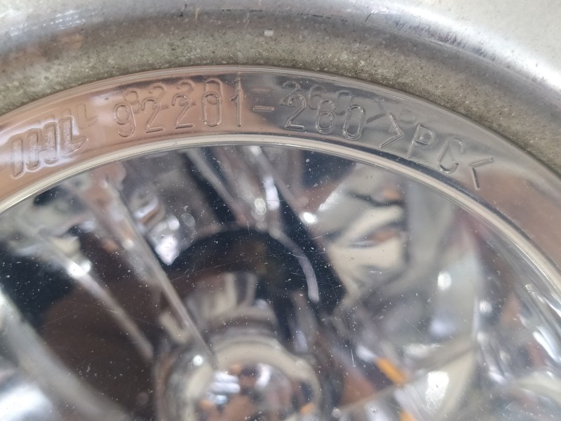 Recambio de faro antiniebla izquierdo para hyundai santa fe (sm) 2.0 gls crdi referencia OEM IAM 92201260  