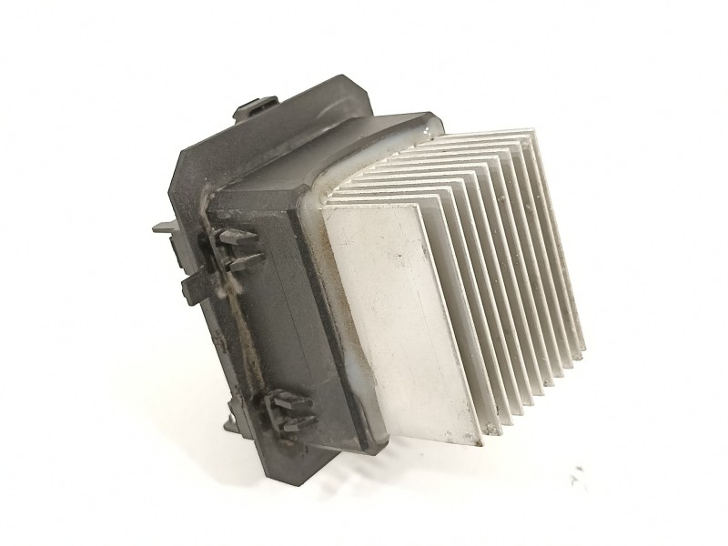 Recambio de resistencia calefaccion para renault clio iv grandtour dynamique referencia OEM IAM T1017845R  