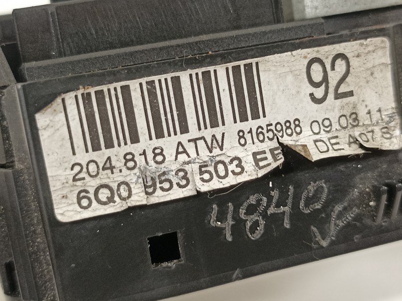 Recambio de mando intermitentes para volkswagen polo (6r1) sport by r-line referencia OEM IAM 6Q0953503EE  