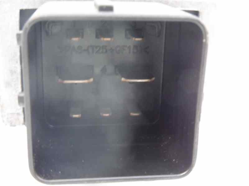 Recambio de caja precalentamiento para renault clio iv dynamique referencia OEM IAM 110678071R  