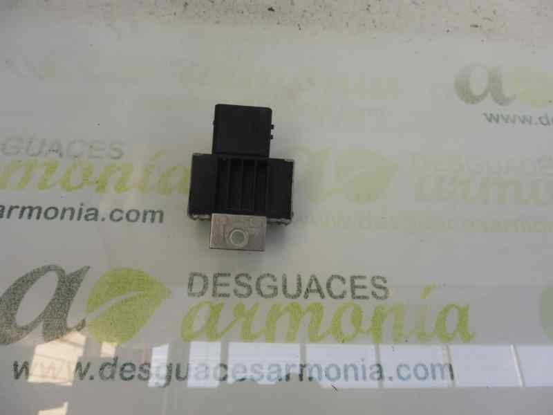 Recambio de caja precalentamiento para renault clio iv dynamique referencia OEM IAM 110678071R  