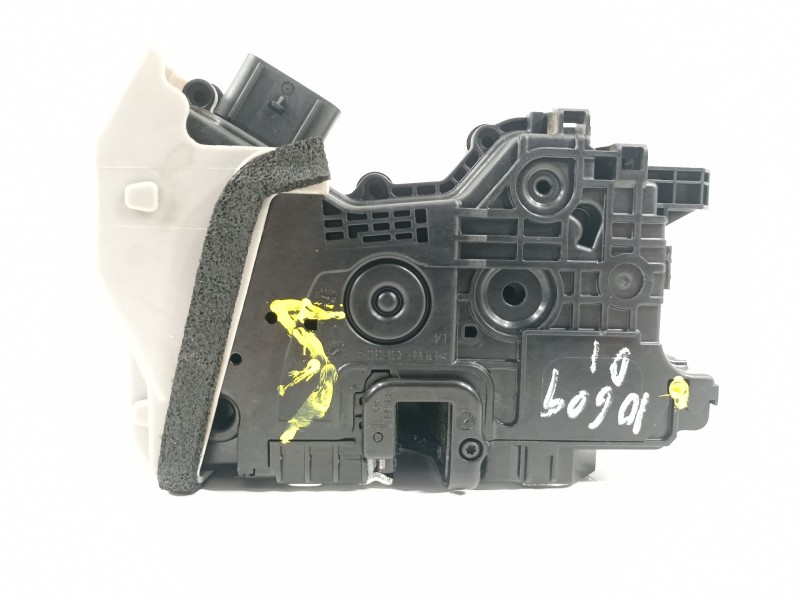 Recambio de cerradura puerta delantera izquierda para hyundai kona tecno 2wd referencia OEM IAM 81310J9000  