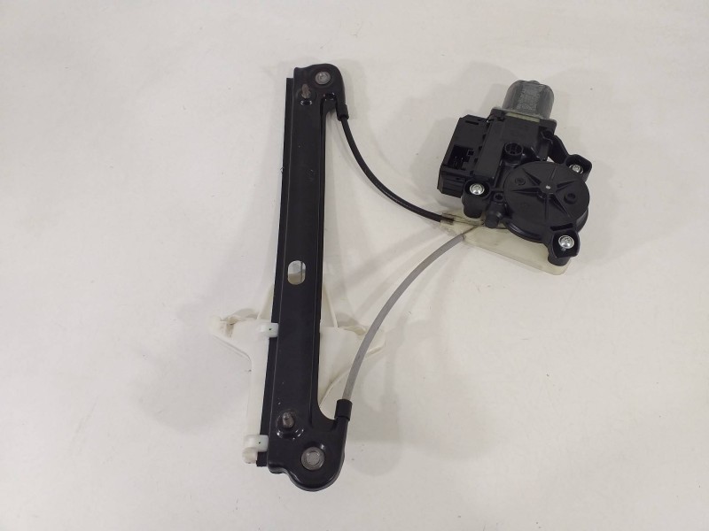 Recambio de elevalunas trasero izquierdo para volkswagen polo (6c1) advance bluemotion referencia OEM IAM 6R0959811AA 0130822532