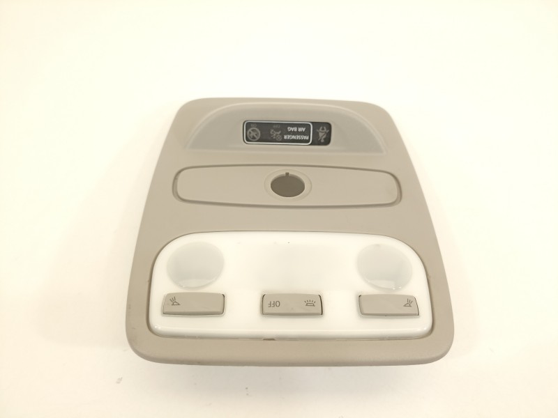 Recambio de luz interior para renault clio iv grandtour dynamique referencia OEM IAM 739486822R 248804435R 