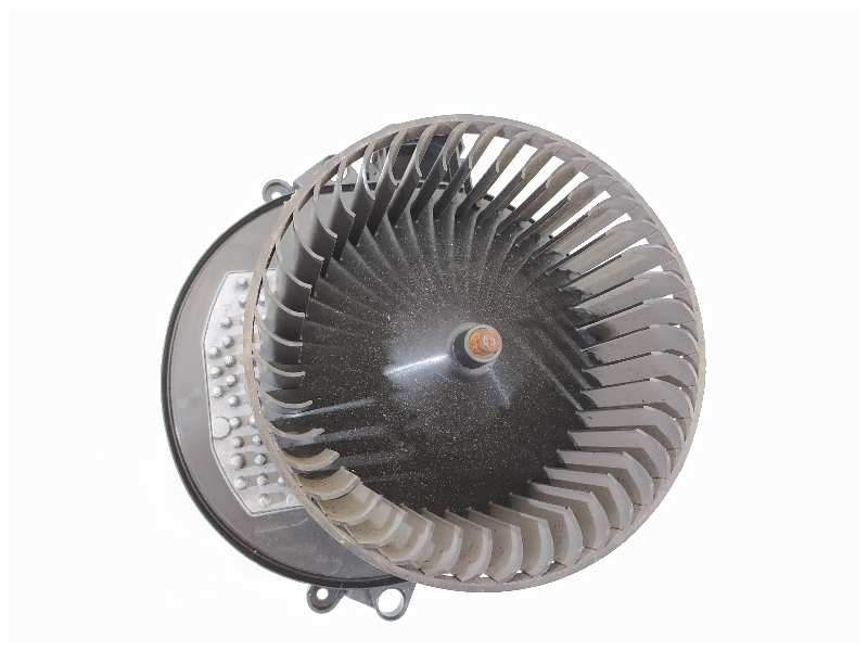 Recambio de ventilador calefaccion para bmw serie 4 coupe (f32) 420d referencia OEM IAM 9276112  