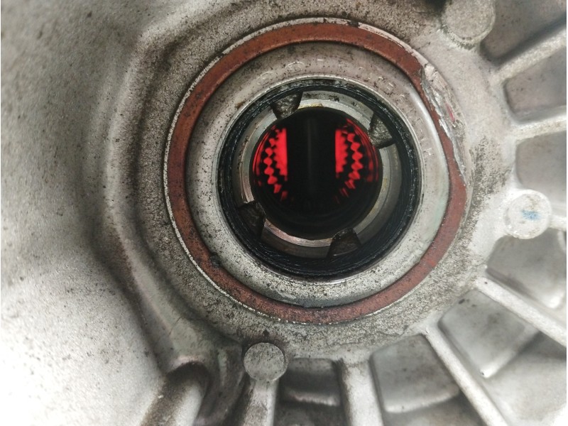 Recambio de caja cambios para hyundai kona tecno 2wd referencia OEM IAM DQ21KU  