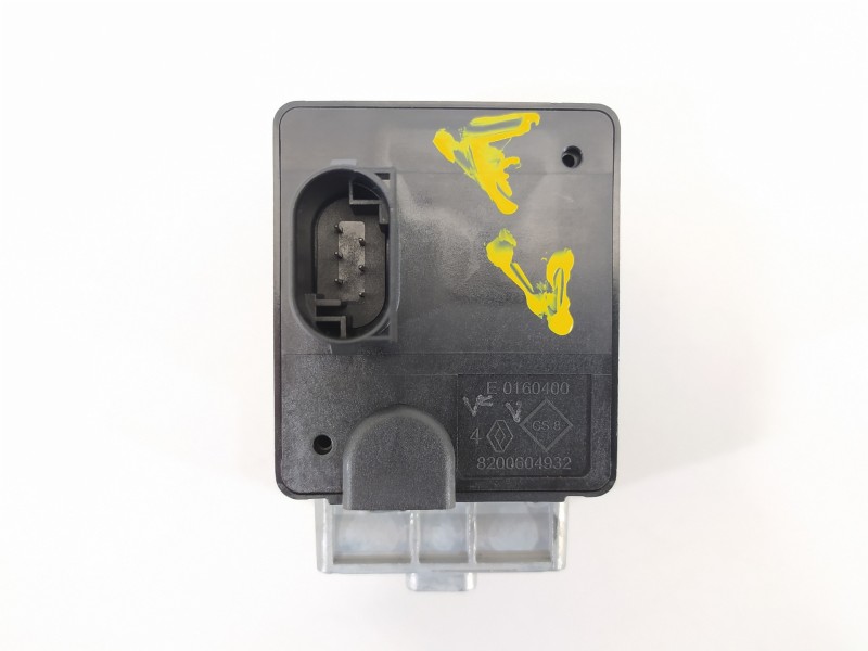 Recambio de antirrobo para renault clio iv grandtour dynamique referencia OEM IAM 8200604932  