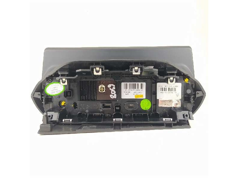 Recambio de pantalla multifuncion para peugeot 208 2020 referencia OEM IAM 9824619980  