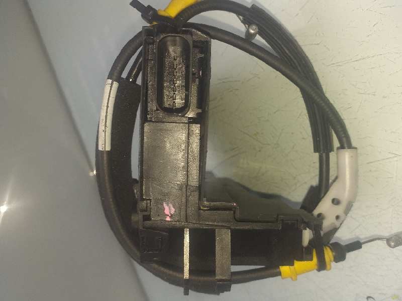 Recambio de cerradura puerta trasera izquierda para peugeot 308 active referencia OEM IAM 031A15  