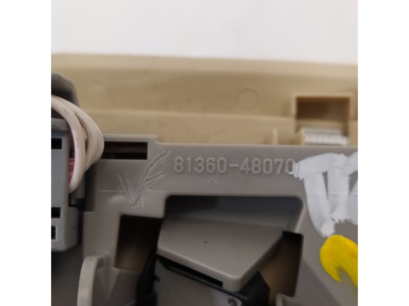 Recambio de luz interior para lexus rx 450h referencia OEM IAM 81360 8136048070 