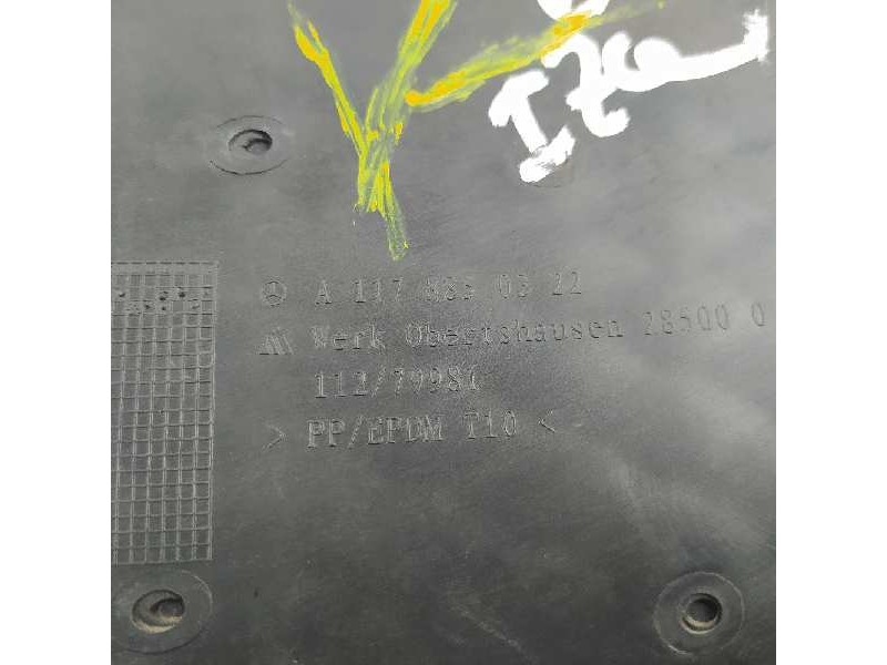 Recambio de rejilla paragolpes izquierda para mercedes-benz clase cla (w117) cla 220 cdi (117.303) referencia OEM IAM A117885032