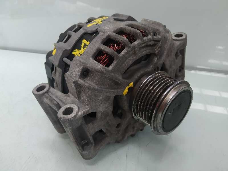 Recambio de alternador para volkswagen golf vii lim. r referencia OEM IAM 06J903023G  