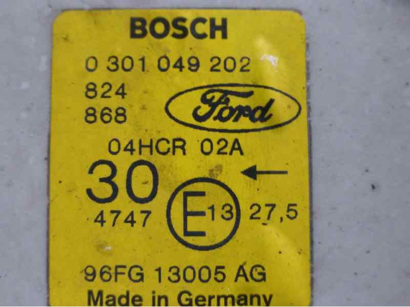 Recambio de faro derecho para ford fiesta berlina básico referencia OEM IAM 96FG13005AG 0301049202  Recambio de faro derecho para ford fiesta berlina básico referencia OEM IAM 96FG13005AG 0301049202