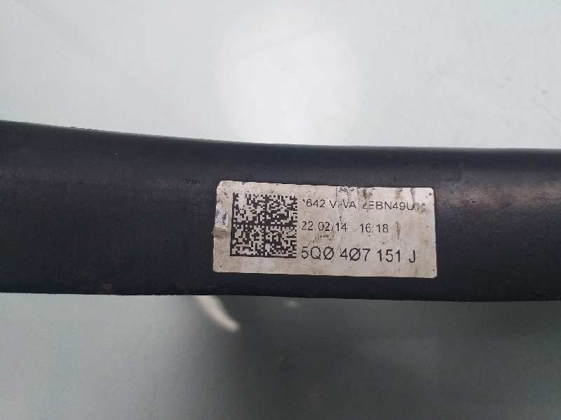 Recambio de brazo suspension inferior delantero izquierdo para volkswagen golf vii lim. r referencia OEM IAM 5Q0407151J  