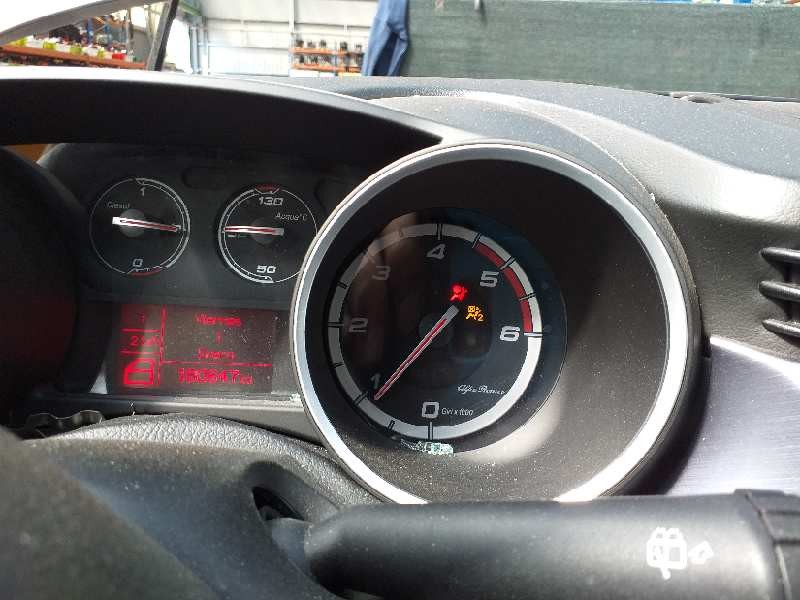 Recambio de cuadro instrumentos para alfa romeo giulietta (191) distinctive referencia OEM IAM 50516478 A2C53352738 005051647800