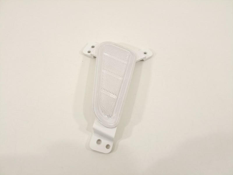 Recambio de piloto delantero derecho para hyundai kona tecno 2wd referencia OEM IAM 92408J9210  