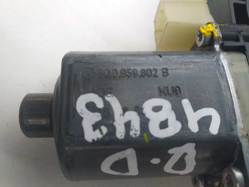 Recambio de elevalunas delantero derecho para volkswagen golf vii lim. r referencia OEM IAM 5G4837462G 5Q0959802B 0130822716