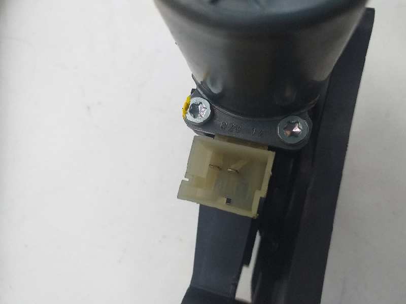 Recambio de elevalunas delantero derecho para volkswagen golf vii lim. r referencia OEM IAM 5G4837462G 5Q0959802B 0130822716