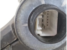 Recambio de cerradura puerta trasera izquierda para toyota corolla verso (r1) 2.0 d-4d luna referencia OEM IAM 690600F011   2