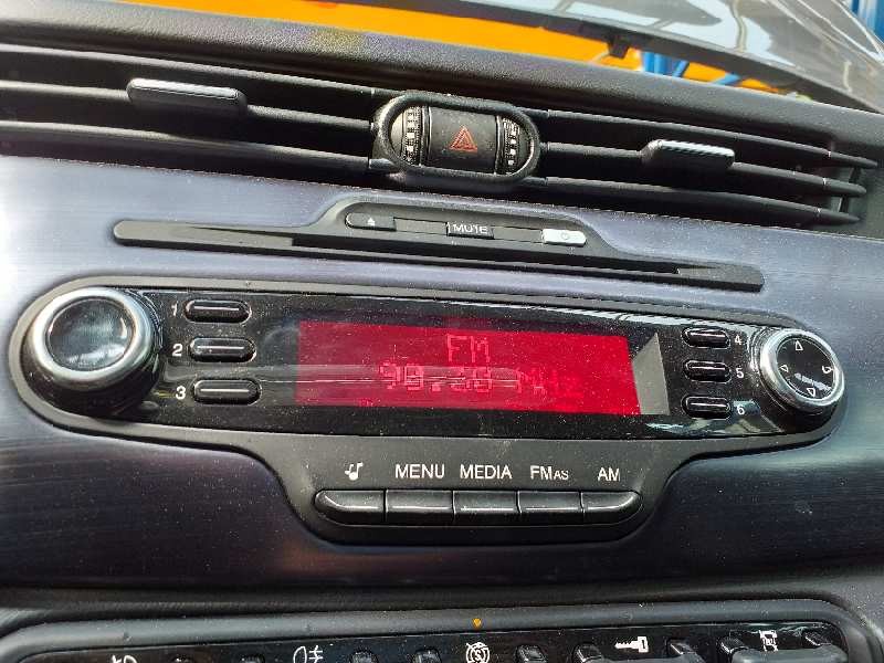 Recambio de sistema audio / radio cd para alfa romeo giulietta (191) distinctive referencia OEM IAM 7640333316 1560968770 