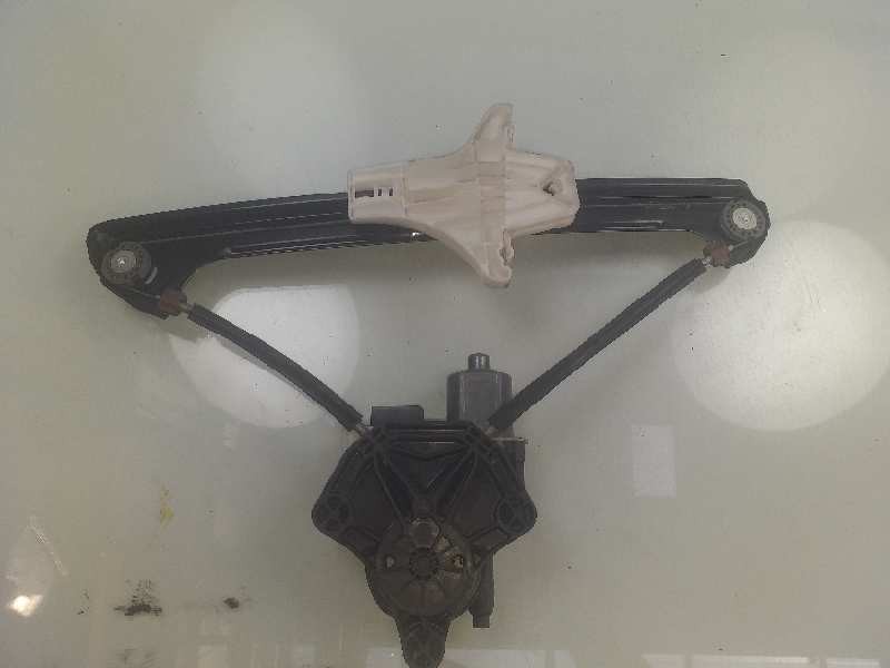 Recambio de elevalunas trasero derecho para volkswagen golf vii lim. r referencia OEM IAM 5G4839462B  