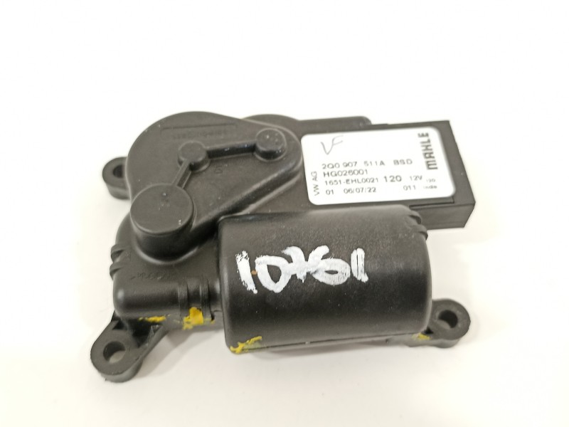 Recambio de motor apertura trampillas climatizador para seat arona xperience referencia OEM IAM 2Q0907511A  